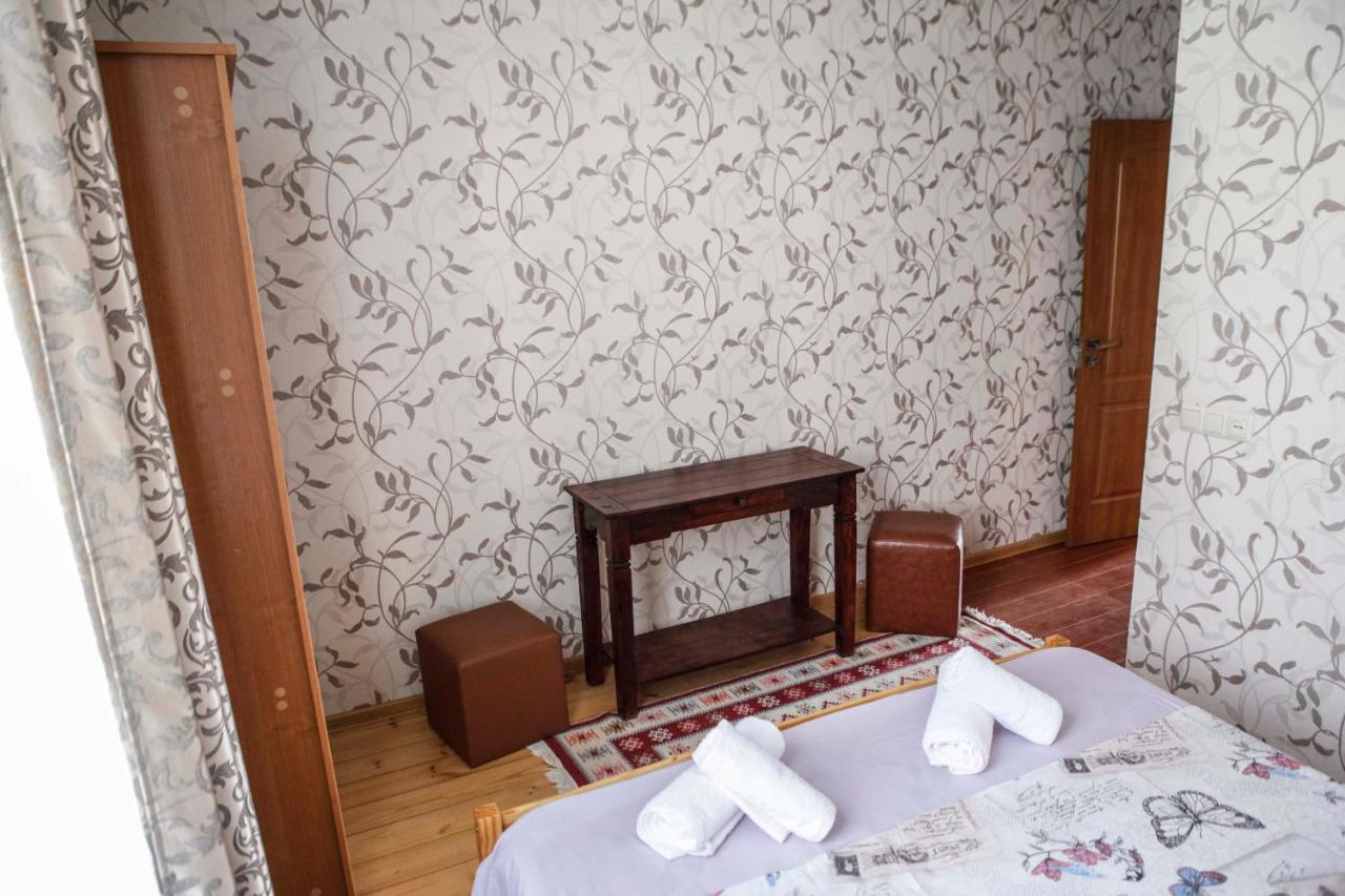 Family Mini-Hotel Martirosyan'S And Tours Jerevan Eksteriør billede