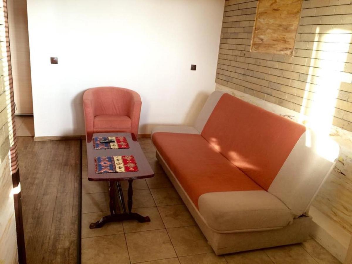 Family Mini-Hotel Martirosyan'S And Tours Jerevan Værelse billede